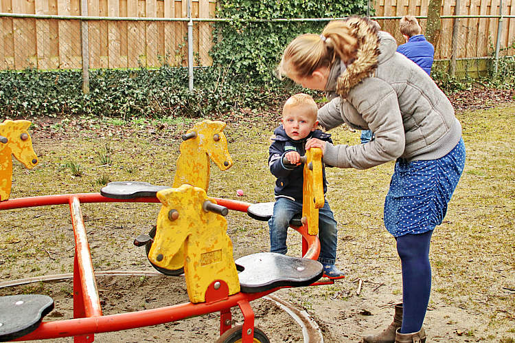 Paaseieren zoeken en spelmiddag_25